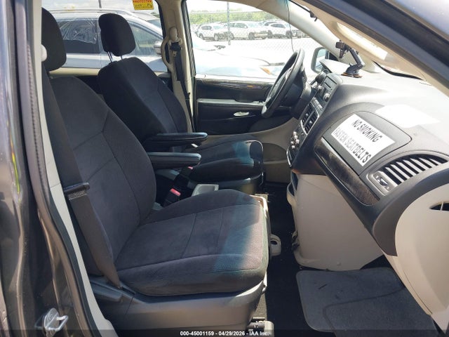 45001159 :رقم المزاد ، 2D4RN4DG3BR690815 vin ، 2011 Dodge Grand Caravan Express مزاد بيع