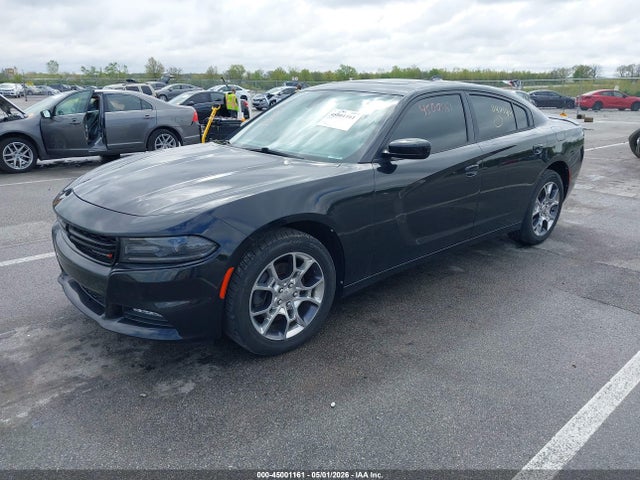 2C3CDXJG2FH927774 Dodge Charger Sxt