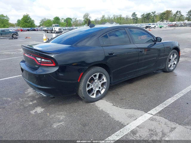 2C3CDXJG2FH927774 Dodge Charger Sxt