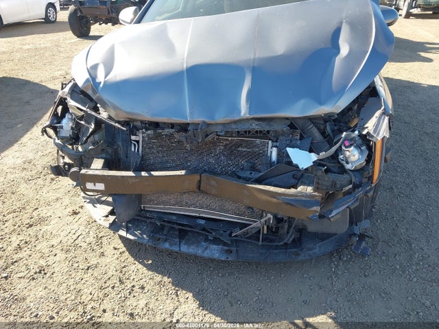5NPD84LF8KH473751 Hyundai Elantra Value Edition