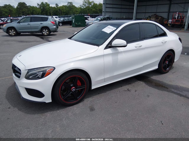 45001196 :رقم المزاد ، 55SWF4KB2FU004770 vin ، 2015 Mercedes-benz C 300 Sport 4matic مزاد بيع
