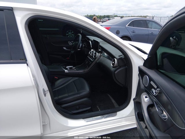 45001196 :رقم المزاد ، 55SWF4KB2FU004770 vin ، 2015 Mercedes-benz C 300 Sport 4matic مزاد بيع