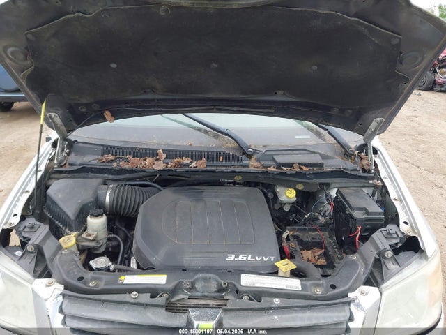 Продаж на аукціоні авто 2011 Chrysler Town & Country Touring-l, vin: 2A4RR8DG8BR702329, номер лоту: 45001197