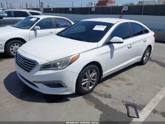 Hyundai SONATA SE 2015 5NPE24AF6FH255158 Image 2