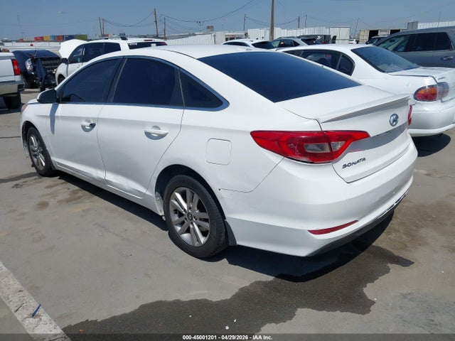 Hyundai SONATA SE 2015 5NPE24AF6FH255158 Image 3