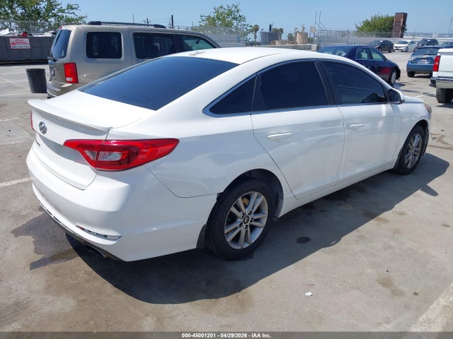 Hyundai SONATA SE 2015 5NPE24AF6FH255158 Image 4