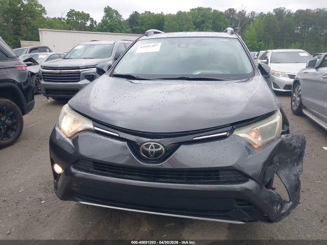 45001203 :رقم المزاد ، 2T3WFREV9JW434836 vin ، 2018 Toyota Rav4 Xle مزاد بيع