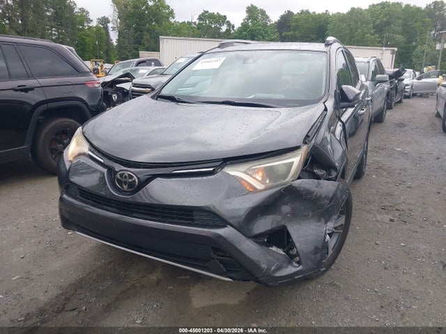 45001203 :رقم المزاد ، 2T3WFREV9JW434836 vin ، 2018 Toyota Rav4 Xle مزاد بيع