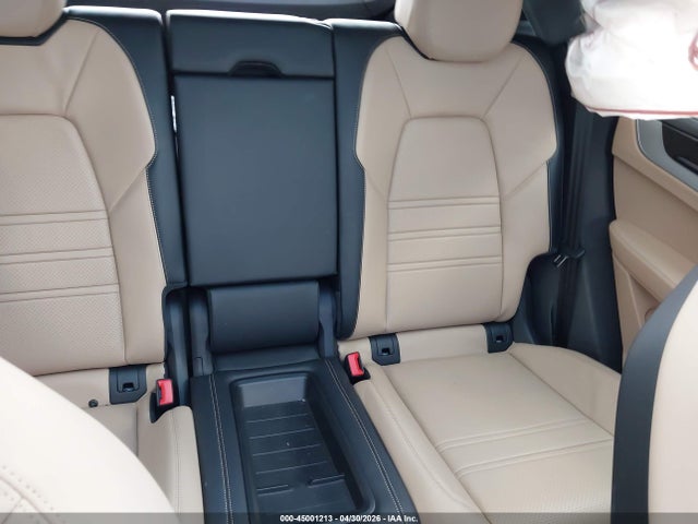 Porsche Cayenne Coupe 2024 WP1BA2AY3RDA52667 Image 8