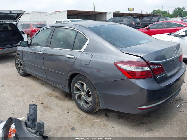 45001214 :رقم المزاد ، 1HGCR2F32HA112726 vin ، 2017 Honda Accord Lx مزاد بيع