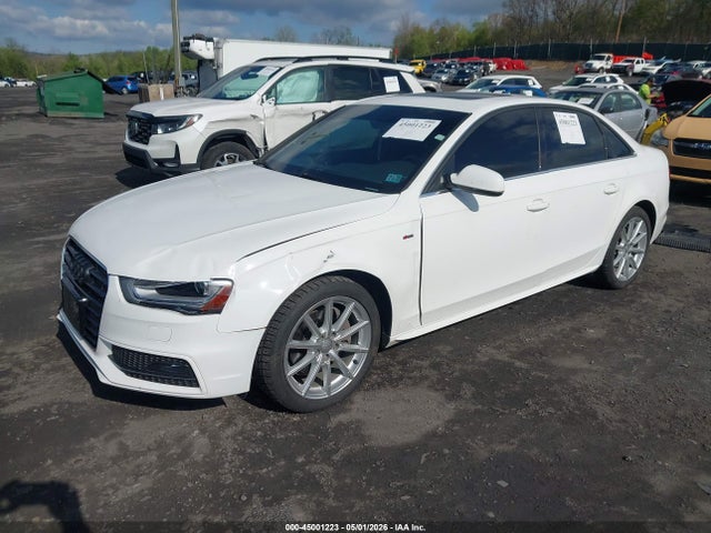 Продаж на аукціоні авто 2014 Audi A4 2.0t Premium, vin: WAUFFAFL8EN032993, номер лоту: 45001223
