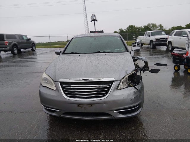 Aukcja sprzedaży 2013 Chrysler 200 Touring, vin: 1C3CCBBB0DN694796, numer aukcji: 45001227