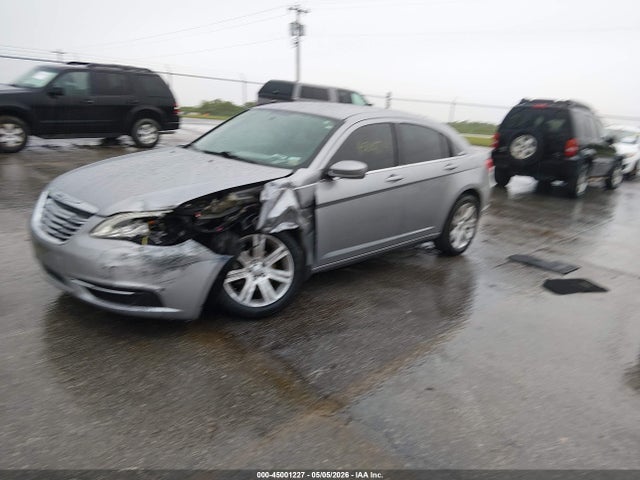 Aukcja sprzedaży 2013 Chrysler 200 Touring, vin: 1C3CCBBB0DN694796, numer aukcji: 45001227
