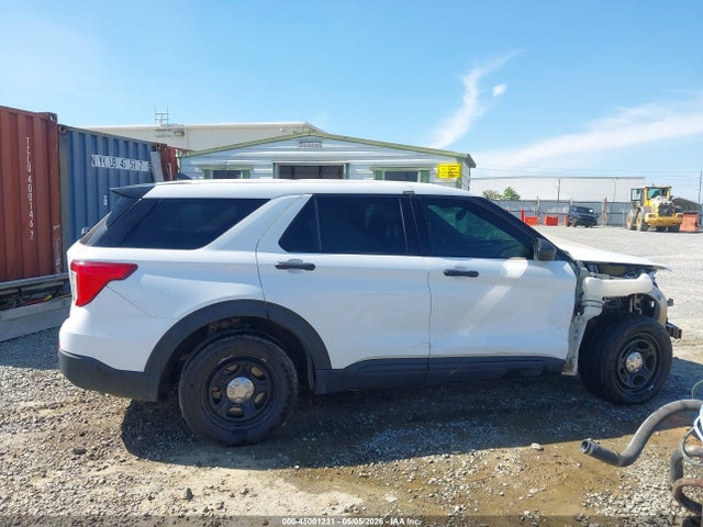 45001231 :رقم المزاد ، 1FM5K8AB3MGA19522 vin ، 2021 Ford Police Interceptor Utility مزاد بيع
