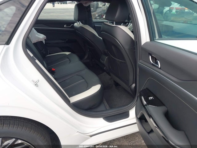 45001251 :رقم المزاد ، KNAG64J77S5337641 vin ، 2025 Kia K5 Gt-line مزاد بيع
