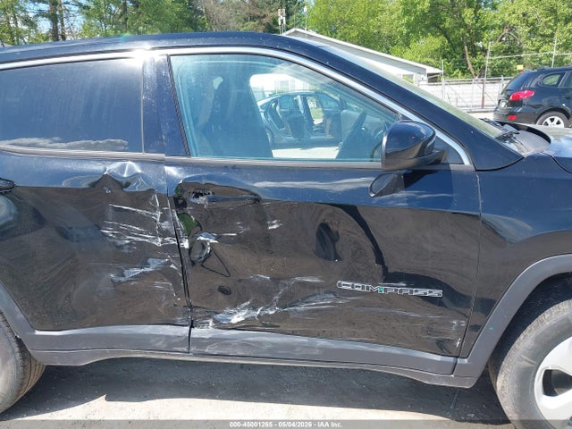 Продажа на аукционе авто 2019 Jeep Compass Latitude 4x4, vin: 3C4NJDBB5KT737127, номер лота: 45001265