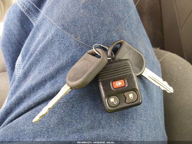 45001274 :رقم المزاد ، 1FMZU67E62UC24509 vin ، 2002 Ford Explorer Sport Trac مزاد بيع