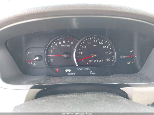 45001310 :رقم المزاد ، 1G6KH5EY6AU133498 vin ، 2010 Cadillac Dts Premium Collection مزاد بيع