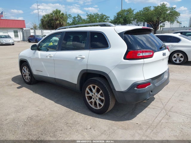 45001312 :رقم المزاد ، 1C4PJLCB9FW578968 vin ، 2015 Jeep Cherokee Latitude مزاد بيع