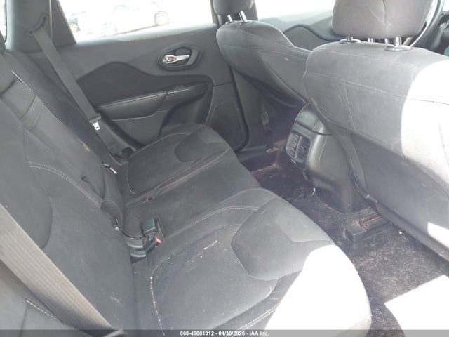 45001312 :رقم المزاد ، 1C4PJLCB9FW578968 vin ، 2015 Jeep Cherokee Latitude مزاد بيع