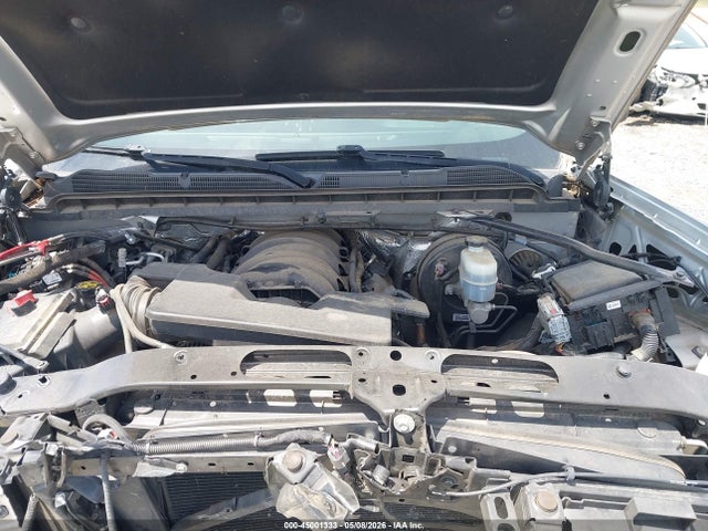 45001333 :رقم المزاد ، 3GCUKREC6JG413122 vin ، 2018 Chevrolet Silverado 1500 2lt مزاد بيع