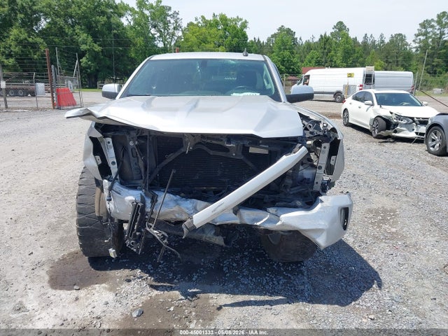 45001333 :رقم المزاد ، 3GCUKREC6JG413122 vin ، 2018 Chevrolet Silverado 1500 2lt مزاد بيع