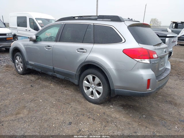 Auction sale of the 2011 Subaru Outback 2.5i Limited, vin: 4S4BRBKC2B3442258, lot number: 45001347