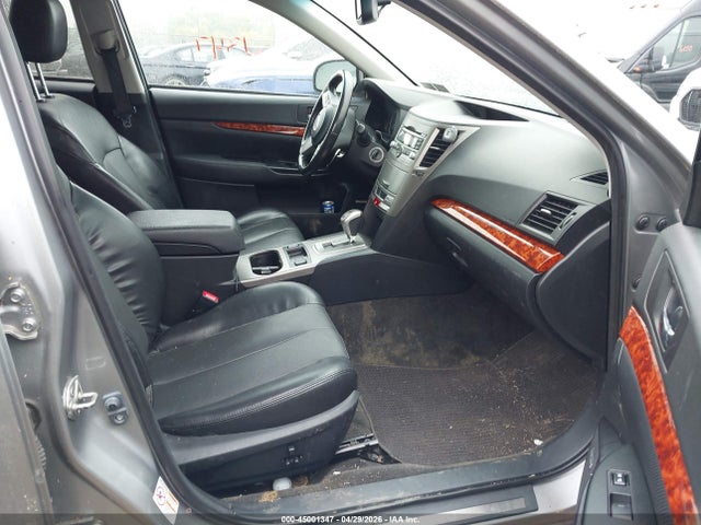 Auction sale of the 2011 Subaru Outback 2.5i Limited, vin: 4S4BRBKC2B3442258, lot number: 45001347