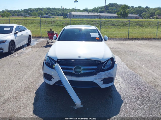45001359 :رقم المزاد ، WDDZF4JB6KA688229 vin ، 2019 Mercedes-benz E 300 مزاد بيع
