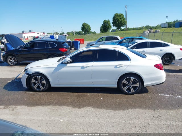 45001359 :رقم المزاد ، WDDZF4JB6KA688229 vin ، 2019 Mercedes-benz E 300 مزاد بيع