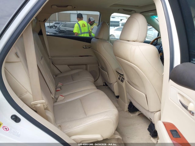 45001366 :رقم المزاد ، 2T2ZK1BA5BC063130 vin ، 2011 Lexus Rx 350 مزاد بيع