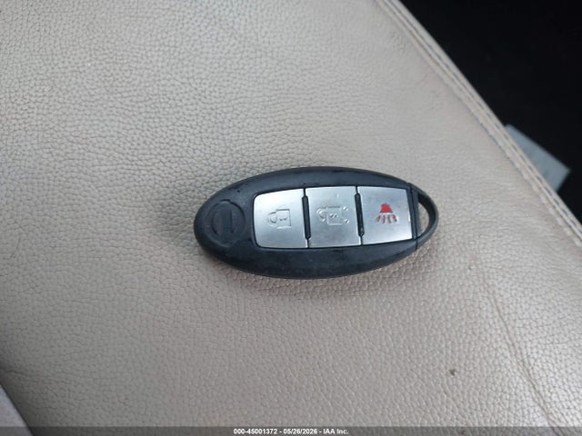1N6BA1F18GN517875 Nissan Titan Xd Sv Diesel