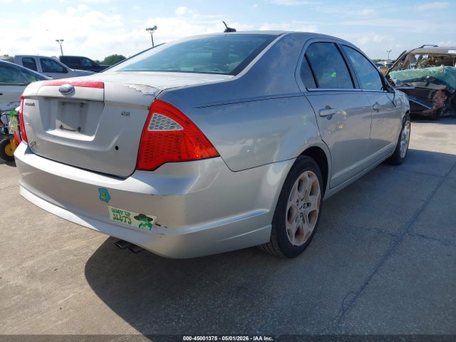 45001375 :رقم المزاد ، 3FAHP0HA7AR157219 vin ، 2010 Ford Fusion Se مزاد بيع