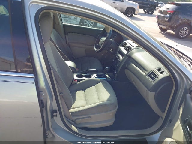 45001375 :رقم المزاد ، 3FAHP0HA7AR157219 vin ، 2010 Ford Fusion Se مزاد بيع