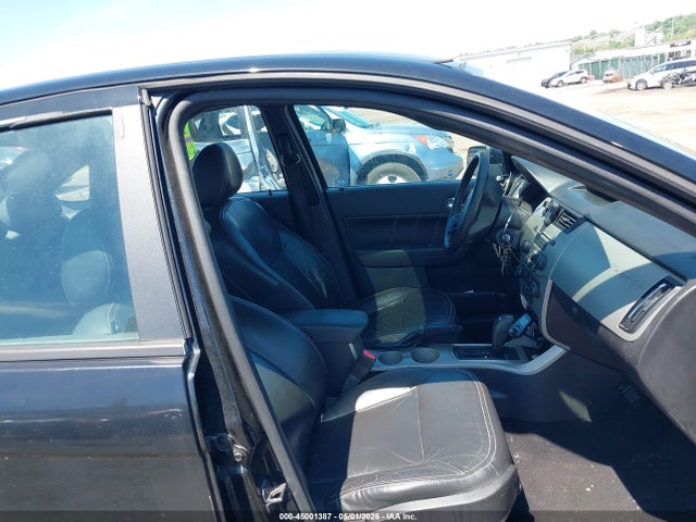 Продаж на аукціоні авто 2011 Ford Focus Ses, vin: 1FAHP3GN7BW113726, номер лоту: 45001387