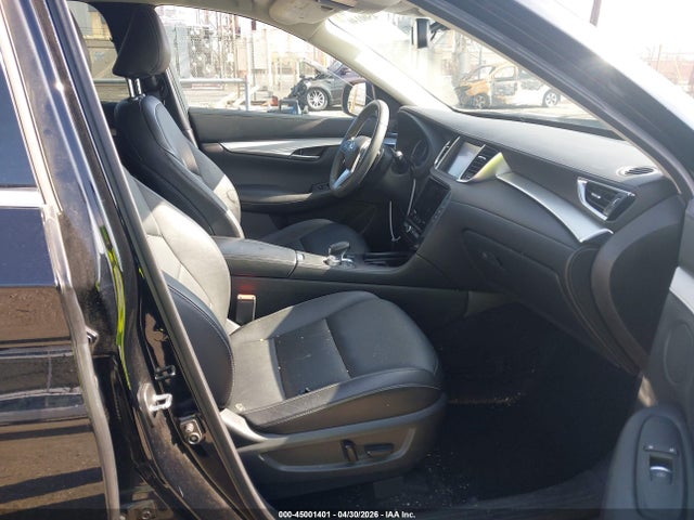 Продаж на аукціоні авто 2019 Infiniti Qx50 Luxe, vin: 3PCAJ5M10KF137400, номер лоту: 45001401