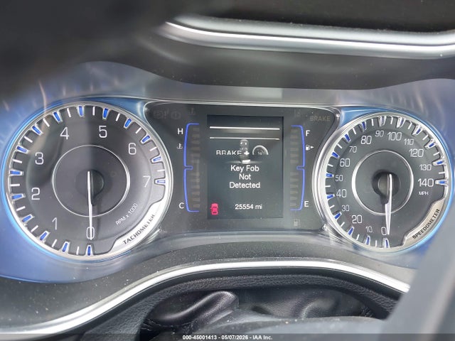 Продажа на аукционе авто 2016 Chrysler 200 Limited, vin: 1C3CCCAB7GN108834, номер лота: 45001413