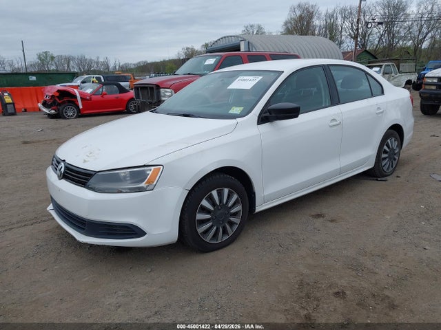 Продаж на аукціоні авто 2012 Volkswagen Jetta 2.0l S, vin: 3VW2K7AJ9CM371319, номер лоту: 45001422