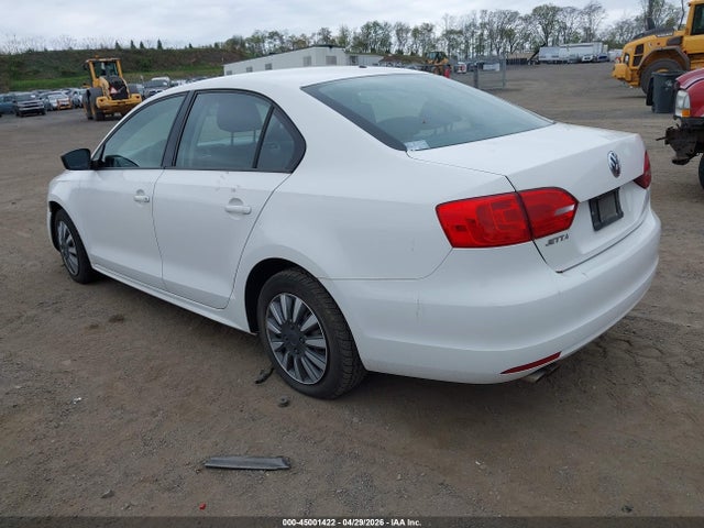 Продаж на аукціоні авто 2012 Volkswagen Jetta 2.0l S, vin: 3VW2K7AJ9CM371319, номер лоту: 45001422