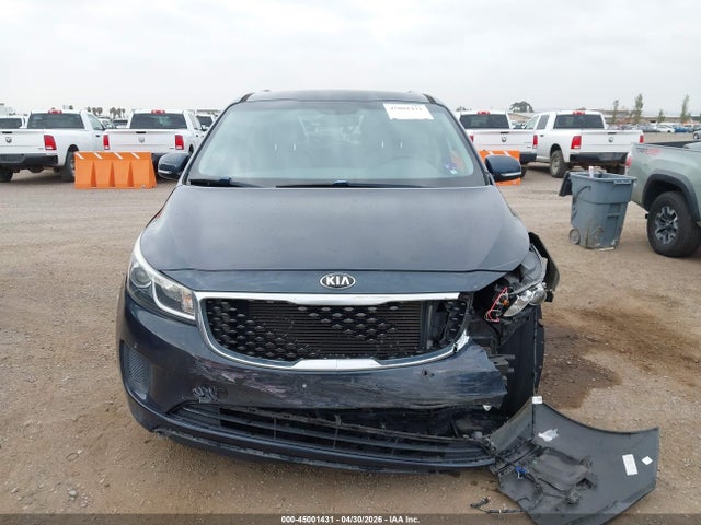 KNDMB5C15H6251652 KIA SEDONA LX