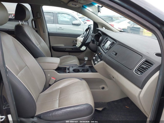 KNDMB5C15H6251652 KIA SEDONA LX
