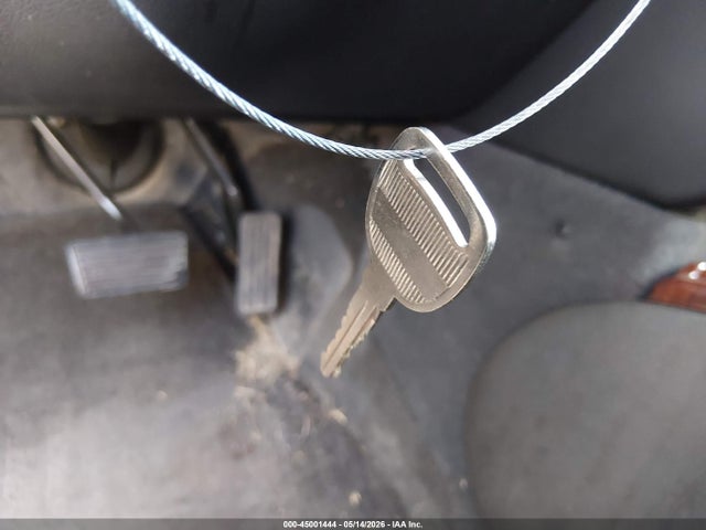 45001444 :رقم المزاد ، 1GKET16S166104213 vin ، 2006 Gmc Envoy Xl Slt مزاد بيع