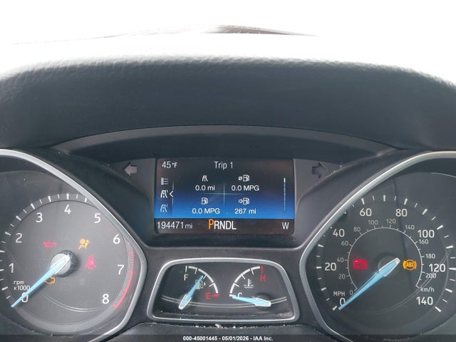 1FADP3F29JL229015 Ford FOCUS SE