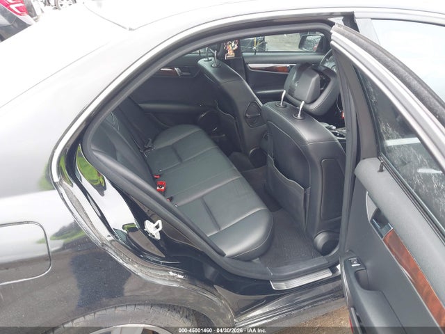 Продажа на аукционе авто 2010 Mercedes-benz C 300 Luxury/sport, vin: WDDGF5EB6AR116018, номер лота: 45001460
