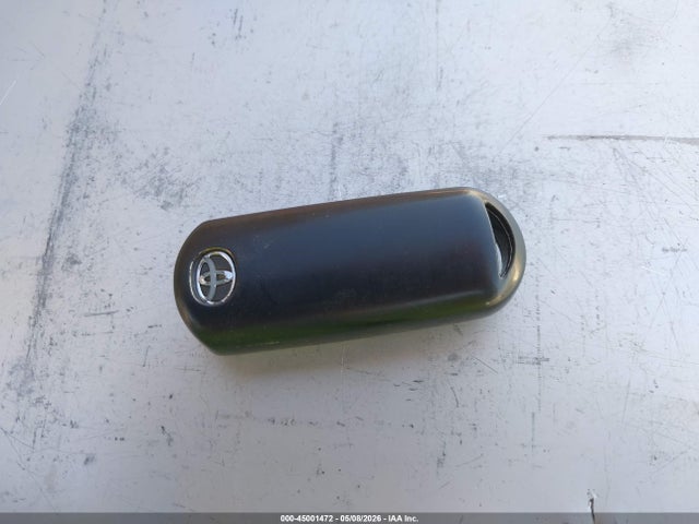 3MYDLBYV9HY163883 Toyota YARIS IA