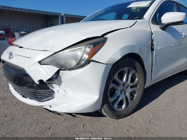 3MYDLBYV9HY163883 Toyota YARIS IA