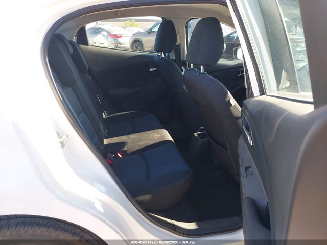 3MYDLBYV9HY163883 Toyota YARIS IA