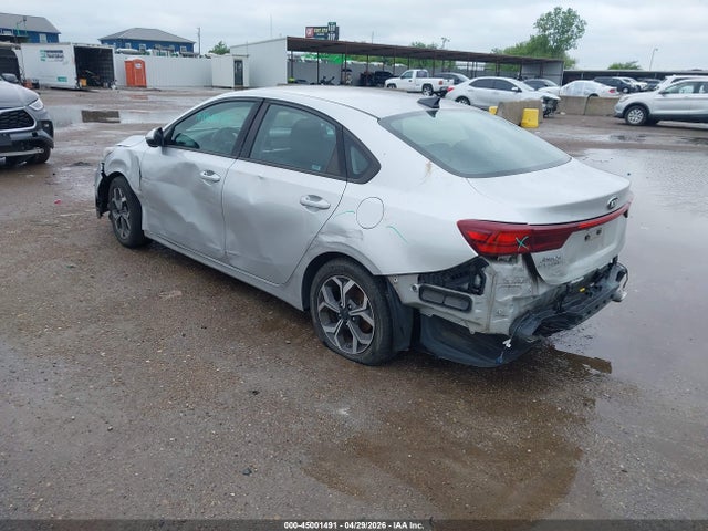 Продажа на аукционе авто 2019 Kia Forte Lxs, vin: 3KPF24AD5KE051243, номер лота: 45001491