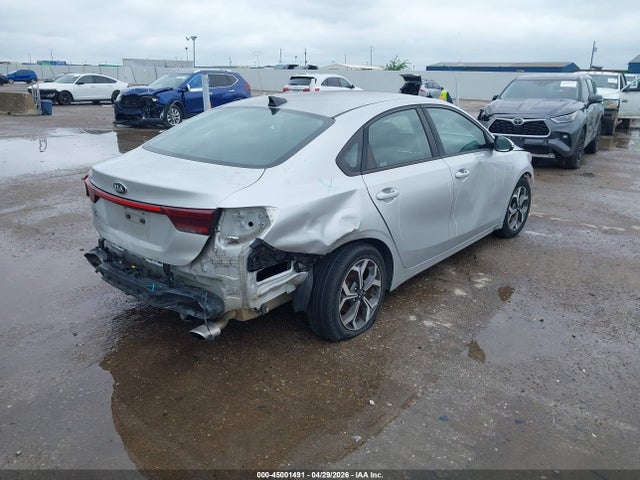 Продажа на аукционе авто 2019 Kia Forte Lxs, vin: 3KPF24AD5KE051243, номер лота: 45001491