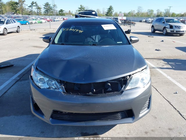 45001498 :رقم المزاد ، 4T4BF1FK8DR314811 vin ، 2013 Toyota Camry Le مزاد بيع